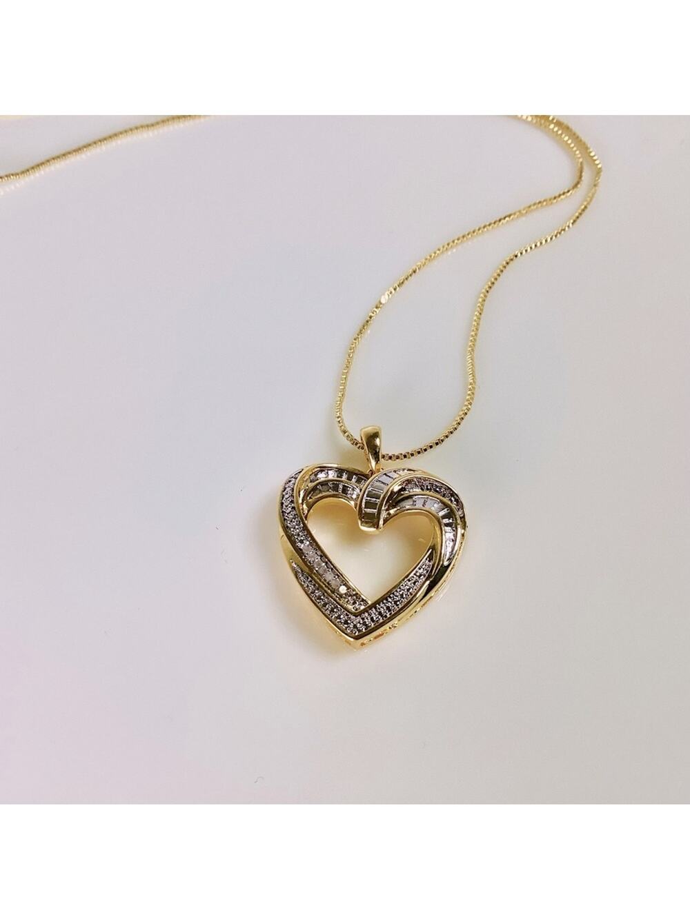 Unique Designs Heart Necklace